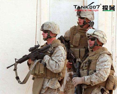 無(wú)處不在的中國(guó)制造——?jiǎng)e懷疑，美軍戰(zhàn)術(shù)手電也是中國(guó)制造的??！